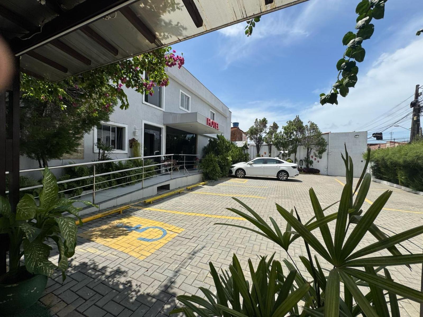 Aeroporto Montese Star Hotel